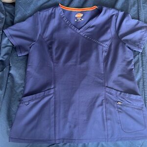 Dickies Dynamix DK660 Mock Wrap Top: size L, Navy, never worn!
